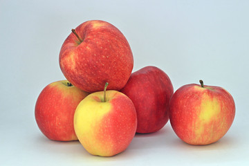 apples