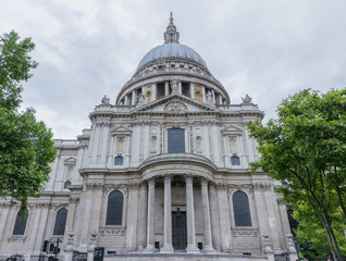 Fototapeta na wymiar St. Paul's Cathedral