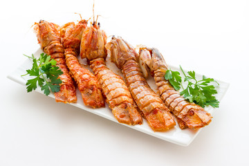 Mantis shrimps tomatoes