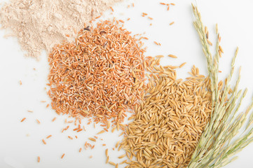 Three variety of rice: wild rice, red rice, and white rice. Shal