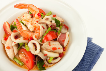 Stir-fried mix seafood with fresh vegetables.