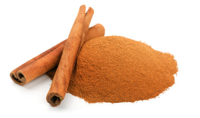 Cinnamon sticks and powder