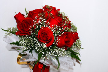 bouquet of red roses ..
