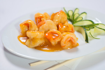 Shrimps under sweet sauce