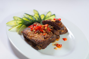 Fried spicy pork ribs