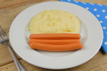 saucisses et purée 07112015