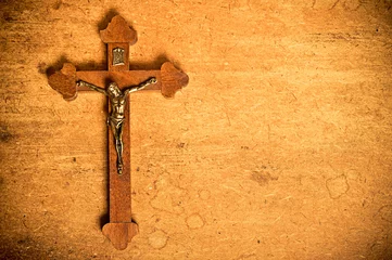 Foto op Plexiglas Catholic crucifix on wood © starblue