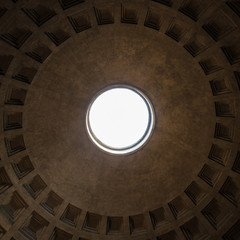 Fototapeta premium details of the Pantheon in Rome, the hole on top of the ceiling