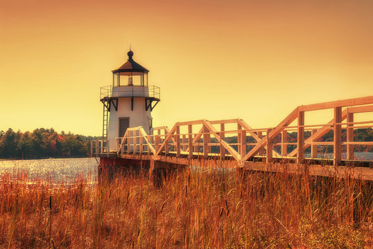 Doubling Point Lighthouse In New England