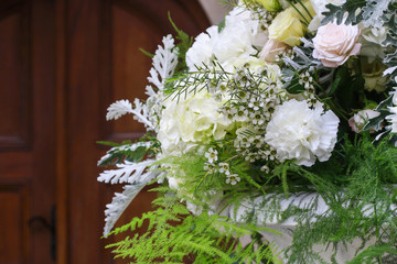 Obraz na płótnie Canvas Wedding floral arrangement