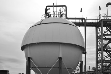 Spherical type ,LPG Storage tank.