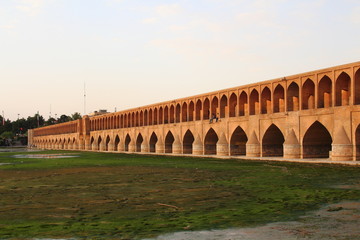Fototapeta premium Iranian architecture arcs in bridges 