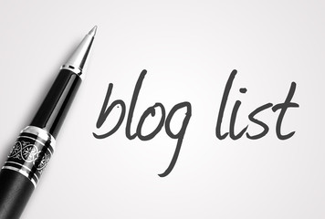 pen writes blog list on white blank paper