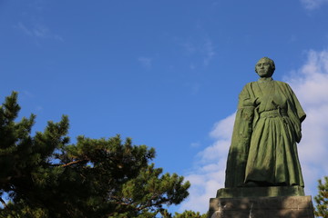 Fototapeta premium 桂浜の坂本龍馬像
