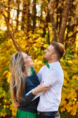Fototapeta premium Falling in love autumn. happy couple