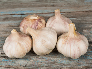 Five Garlic Bulbs
