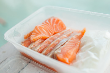 freeze salmon in the box