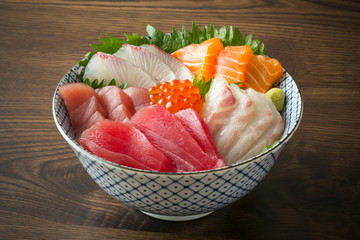海鮮丼