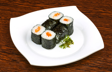 Salmon roll