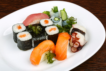 Sushi and rolls set