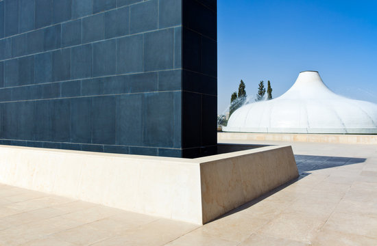 Israel, Jerusalem, Israel Mausoleum, the Shrine of the Book fountain