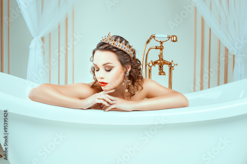 Домашняя фотосессия в ванне (32 фото)
