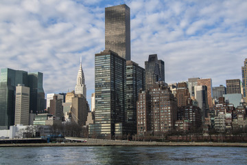 Fototapeta na wymiar New York City midtown Manhattan skyline over Hudson River
