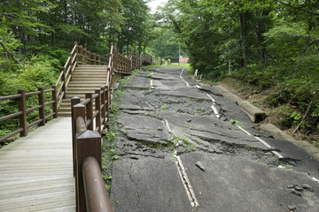 祭畤地区の地震遺構