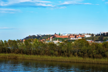 Fototapeta na wymiar View of Volga embankment with Kremlin in Nizhny Novgorod.