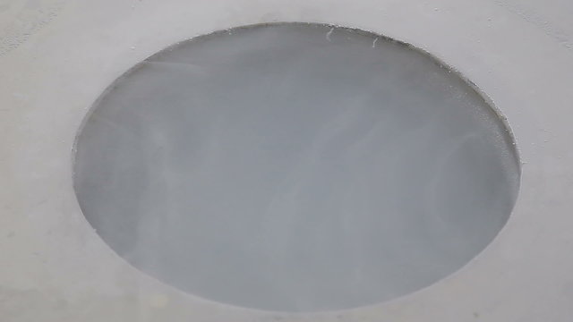 Cryogenic plant producing granolas