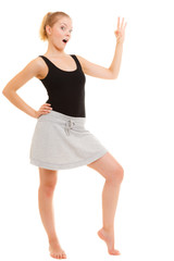 Naklejka premium Fitness sporty girl showing ok okay hand sign gesture
