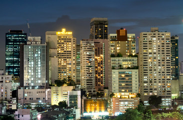 Fototapeta na wymiar Bangkok skyscraper buildings under twilight sky