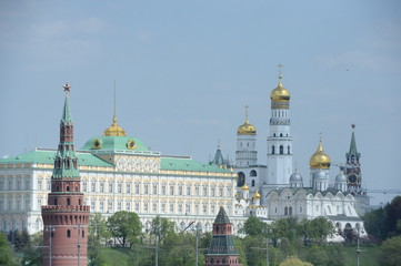 View of the Kremlin, the Great Stone Bridge and the Moscow River 