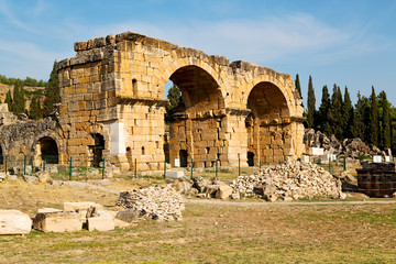  anatolia pamukkale      the roman temple