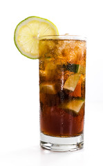 Cuba Libre Longdrink (isolated on white)