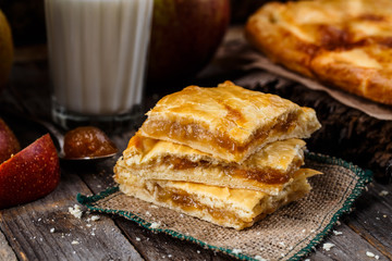 Homemade apple pie