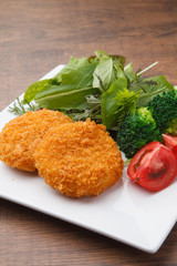 クリームコロッケ