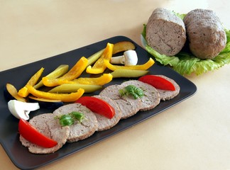 turkey meat grinded and roasting as homemade sausage