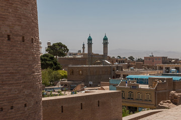 Fototapeta na wymiar minaret in herat afghanistan