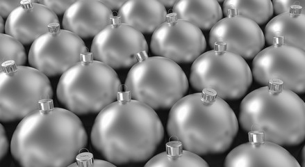 Silberne Christbaumkugeln