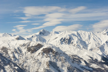 Fototapeta na wymiar Panoramic view down a mountain valley