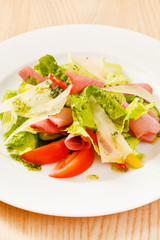 salad with ham