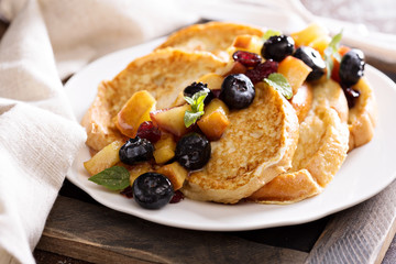 French toast with caramelized apple and syrup