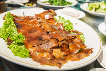 Barbecued suckling pig