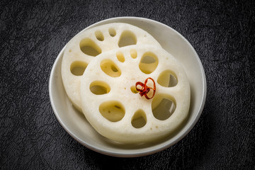 レンコンの酢の物　Japanese food of the lotus root