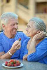 Mature couple eating 