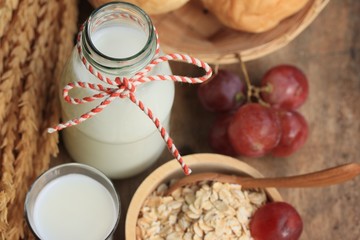 oat flakes with milk