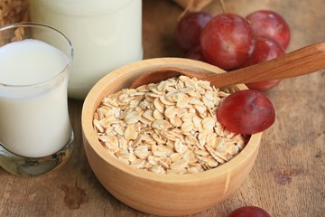 oat flakes with milk