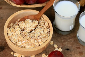 oat flakes with milk