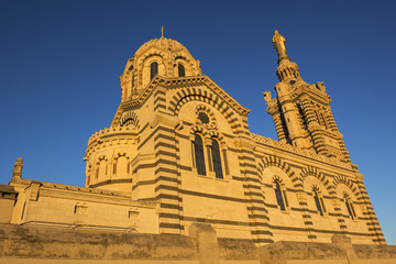 Fototapeta na wymiar Notre-Dame de la Garde in Marseilles in France